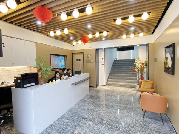创富港深圳1983创意小镇共享办公空间开业，用科技赋能创业者